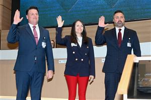Justin Ray, Christine Kalmbach & Todd LeCompte sworn into office.